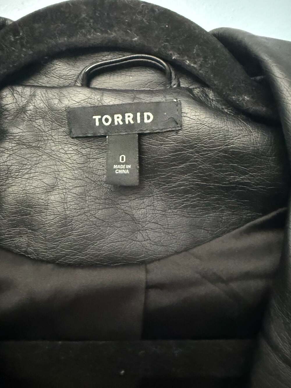 Jackets & Coats - Picture 5 of 10